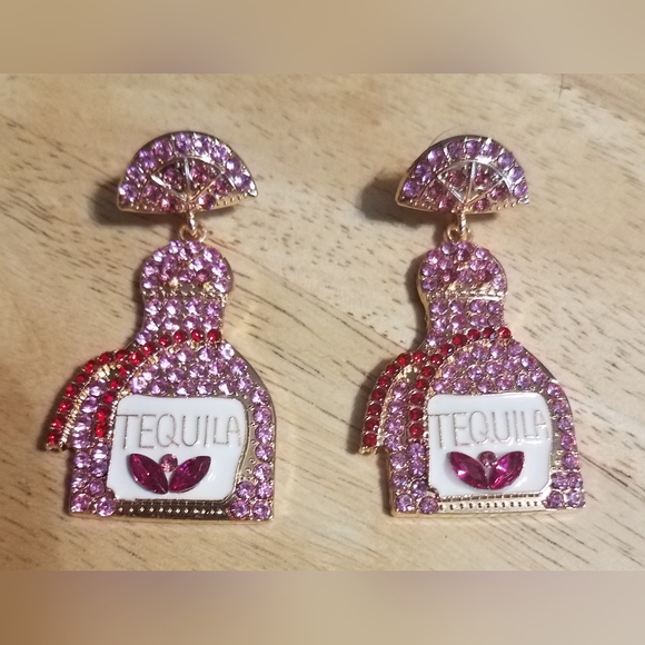 Tequila Faux Rhinestone Drink Earrings NIP - Picture 3 of 6